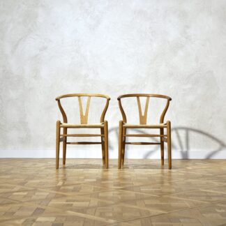 Hans J. Wegner CH24 Y Chair Oak