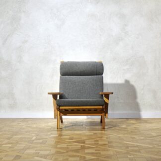 Hans J. Wegner GE375 Oak