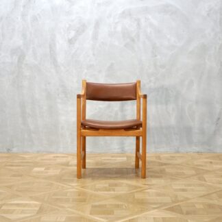 Hans J. Wegner CH50 Beech