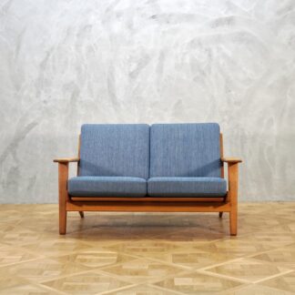 Hans J. Wegner GE290 Oak 2 Seater