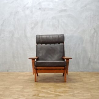 Hans J. Wegner GE375 Teak