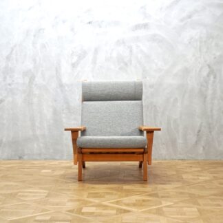 Hans J. Wegner GE375 Oak