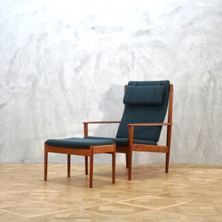 Grete Jalk PJ56 Teak Ottoman Set