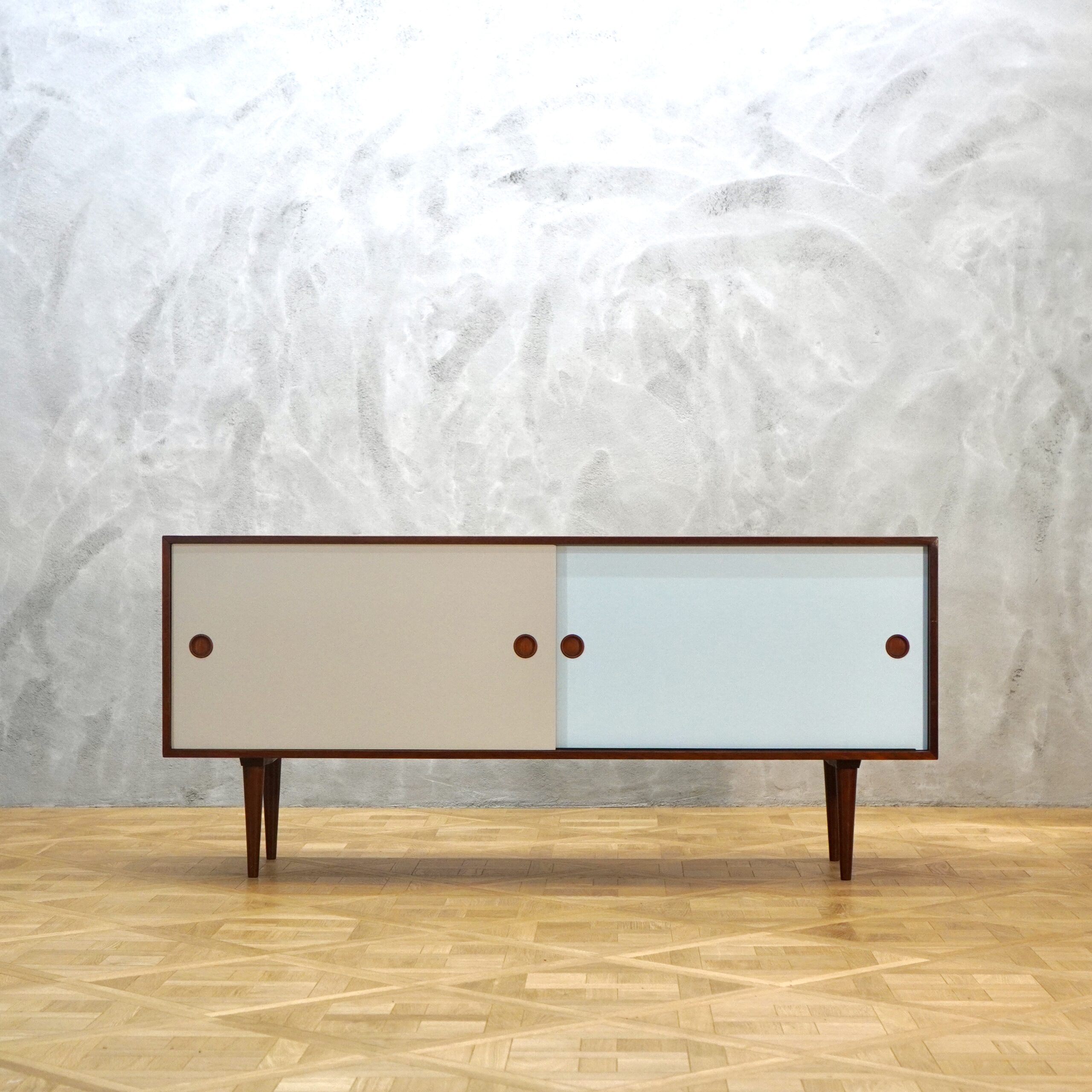 Finn Juhl Sideboard Teak - MOTO FURNITURE 北欧家具 ウェグナー