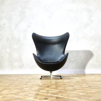 Arne Jacobsen Vintage Egg Chair
