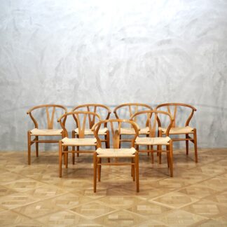 Hans J. Wegner CH24 Y Chair Oak