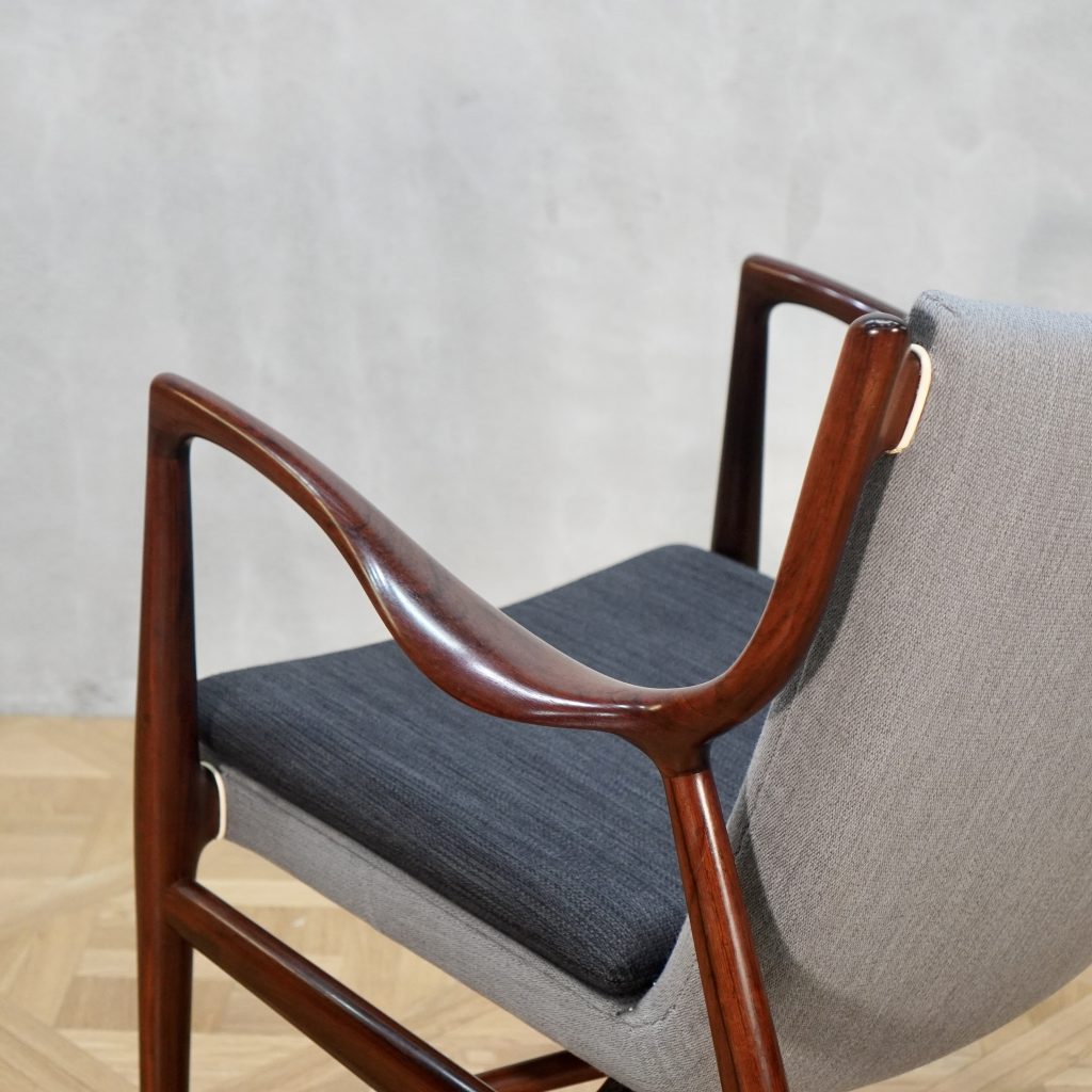 Finn Juhl No.45 Niels Roth Andersen Rosewood - MOTO FURNITURE 北欧