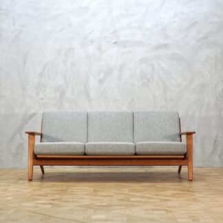 Hans J. Wegner GE290 3 Seater Oak