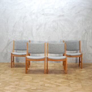 Hans J. Wegner Johannes Hansen Oak Set
