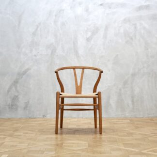 Hans J. Wegner CH24 Y Chair Oak