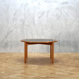 Hans J. Wegner JH576 Coffee Table Oak