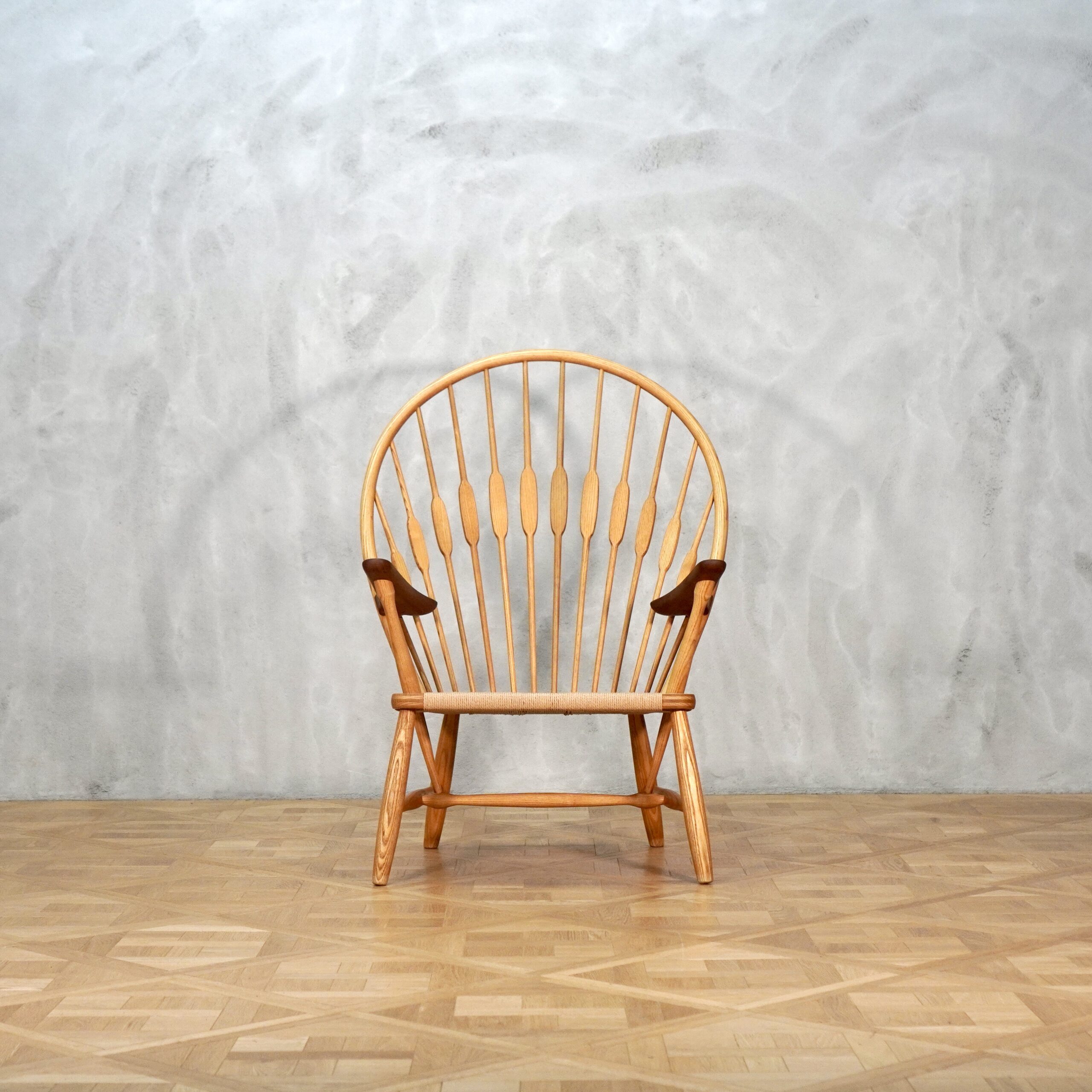 Hans J. Wegner JH550 Peacock Chair - MOTO FURNITURE 北欧家具