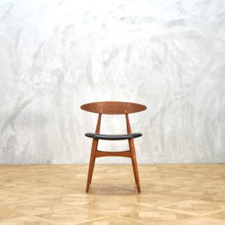 Hans J. Wegner CH33 Oak