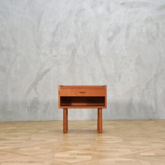 Hans J. Wegner RY430 Teak