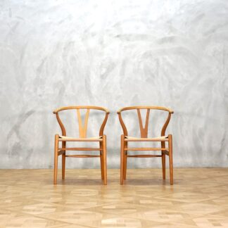 Hans J. Wegner CH24 Y Chair Oak