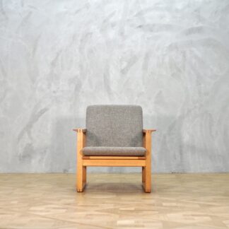 Borge Mogensen Model 2256 Oak