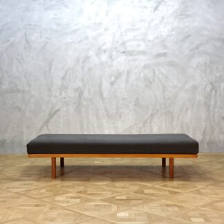 Borge Mogensen Model 190 Daybed