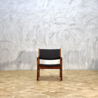 Hans J. Wegner GETAMA Easy Chair