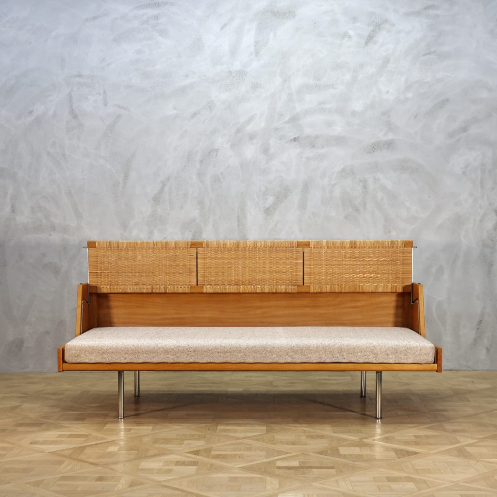 Hans J. Wegner GE7 Daybed Oak & Cane - MOTO FURNITURE 北欧家具