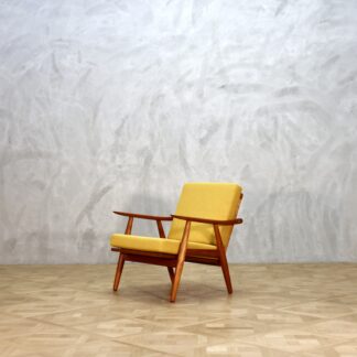 Hans J. Wegner GE270 Teak Ratan