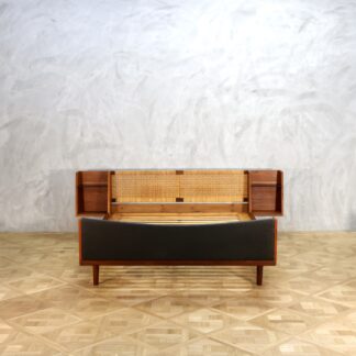 Hans J. Wegner GE701 Bed Frame