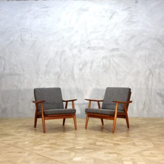 Hans J. Wegner GE270 Teak