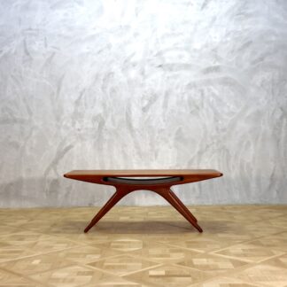 Johannes Andersen UFO Table Teak