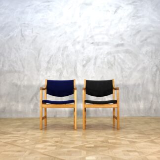 Hans J. Wegner Arm Chair Oak