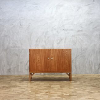 Borge Mogensen Model 232 Cabinet Oak