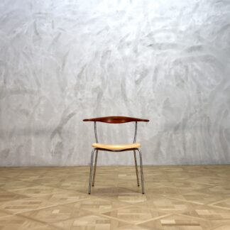 Hans J. Wegner PP701 Mahogany