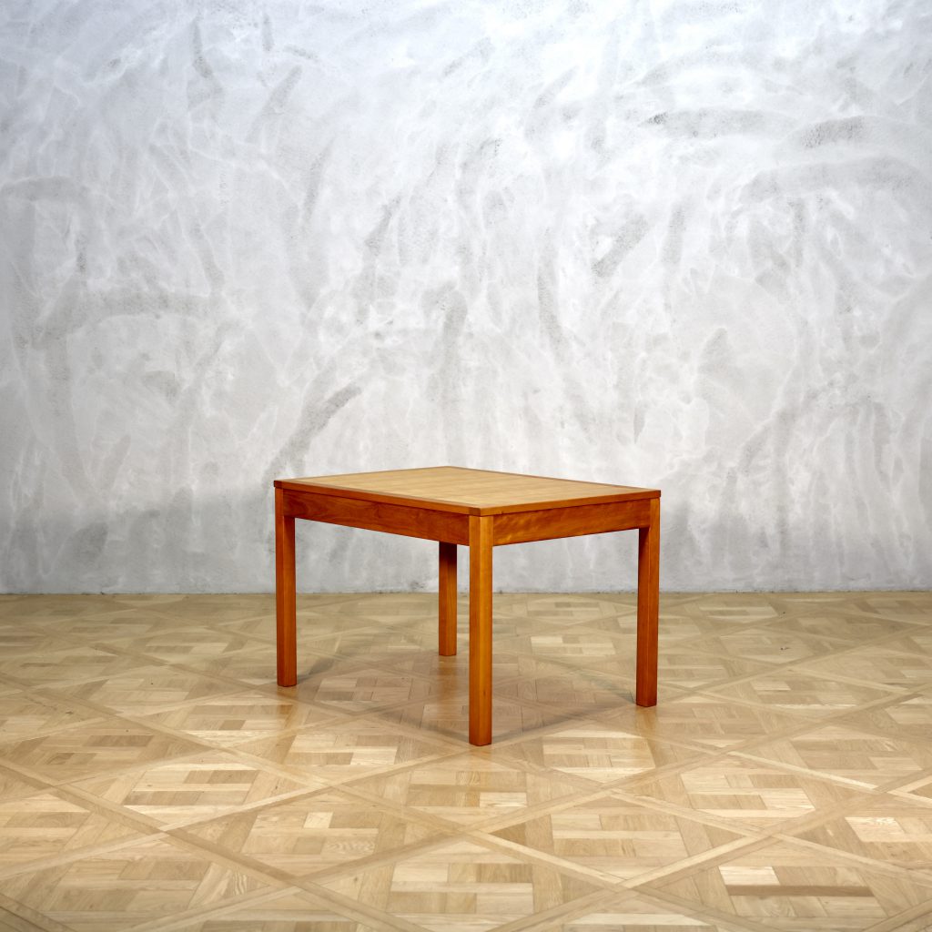 Børge Mogensen model 5361 table - MOTO FURNITURE 北欧家具