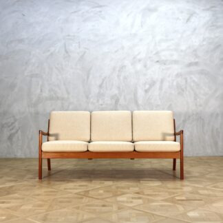 Ole Wanscher Sofa Teak
