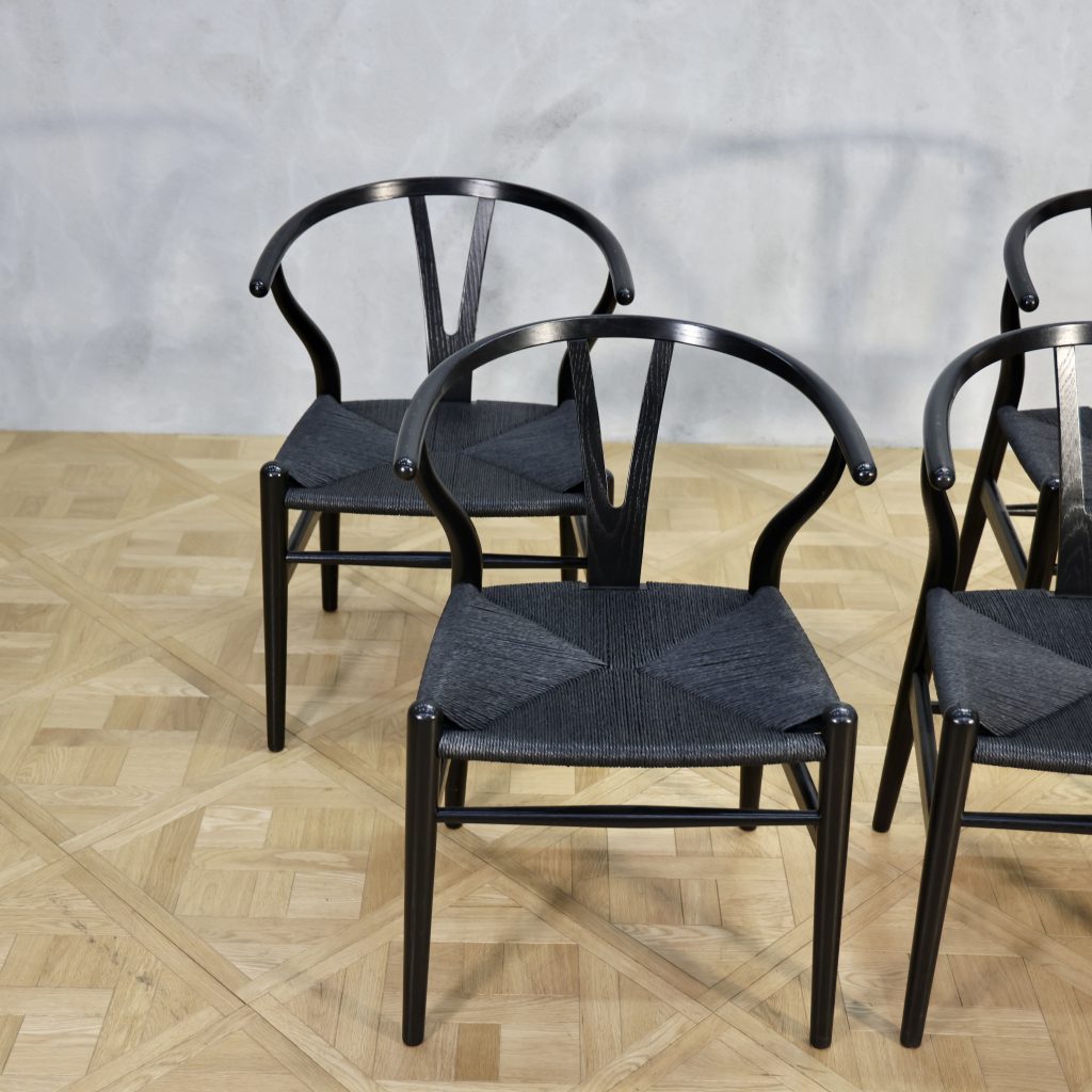 Hans J. Wegner CH24 Y Chair Black Oak - MOTO FURNITURE 北欧家具