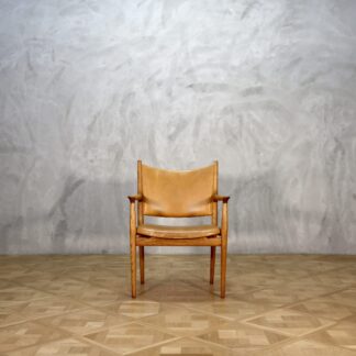 Hans J. Wegner JH513 Oak