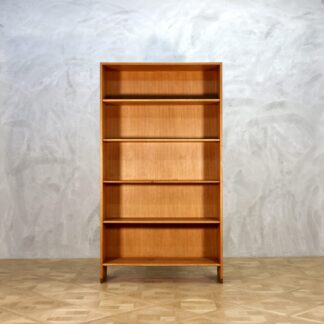 Hans J. Wegner RY8 Book Shelf Oak