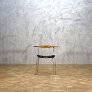 Hans J. Wegner PP701 Oak
