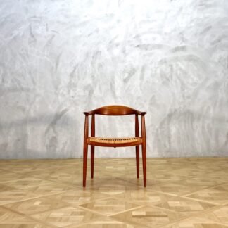 Hans J. Wegner The Chair JH501 Teak