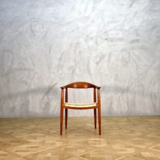 Hans J. Wegner The Chair JH501 Teak