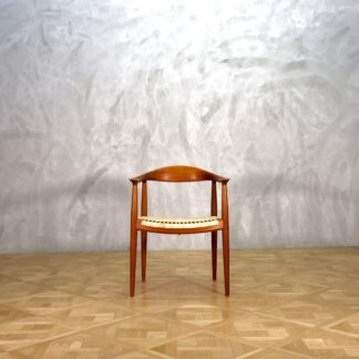 Hans J. Wegner The Chair JH501 Teak