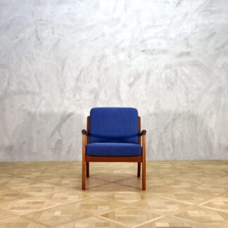 Ole Wanscher Model 169 Mahogany