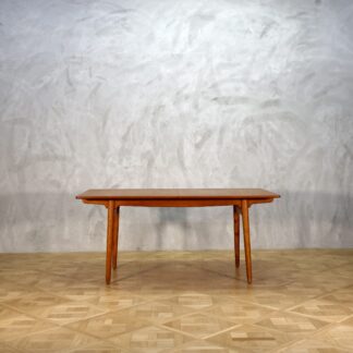 Hans J. Wegner AT310 Dining Table