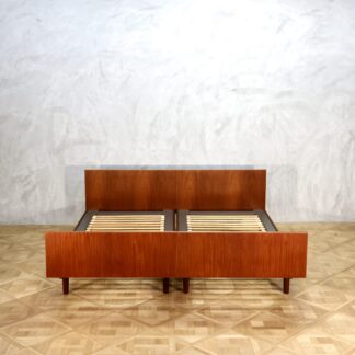 Hans J. Wegner GETAMA Teak Bed Frame
