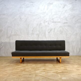 Borge Mogensen Model 4311 Daybed