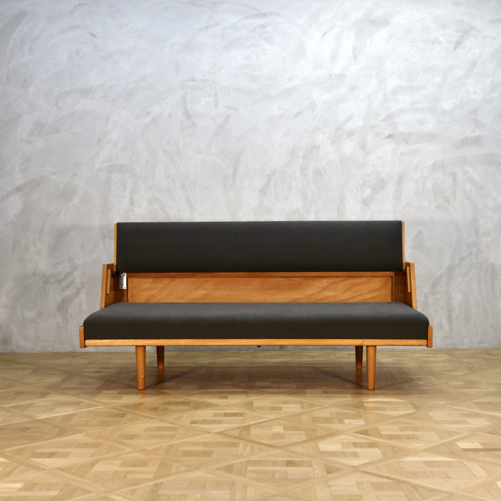 Hans J. Wegner GE6 Daybed Oak - MOTO FURNITURE 北欧家具 ウェグナー