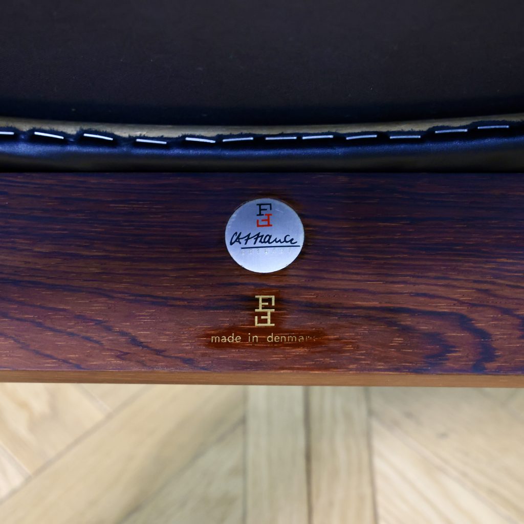 Finn Juhl Diplomat Chair Rosewood - MOTO FURNITURE 北欧家具