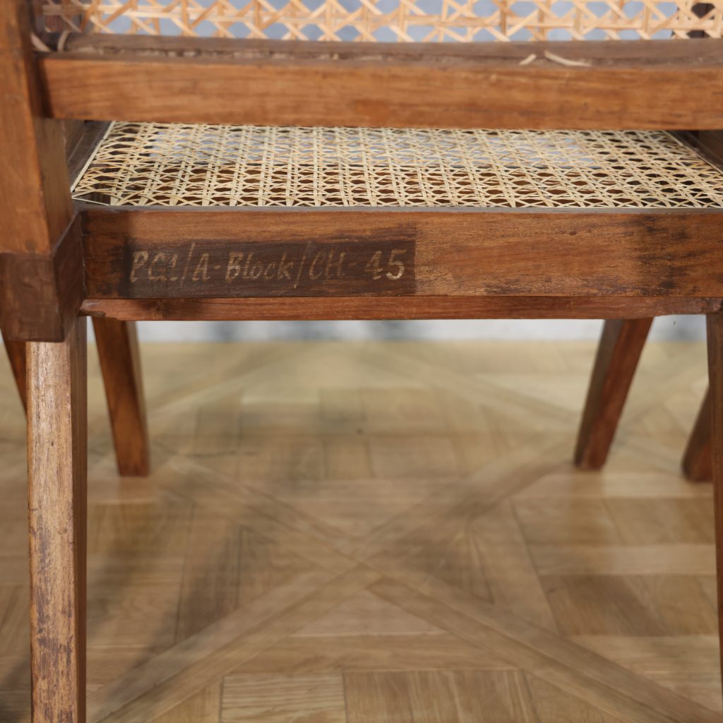 Pierre Jeanneret Conference Chair - MOTO FURNITURE 北欧家具