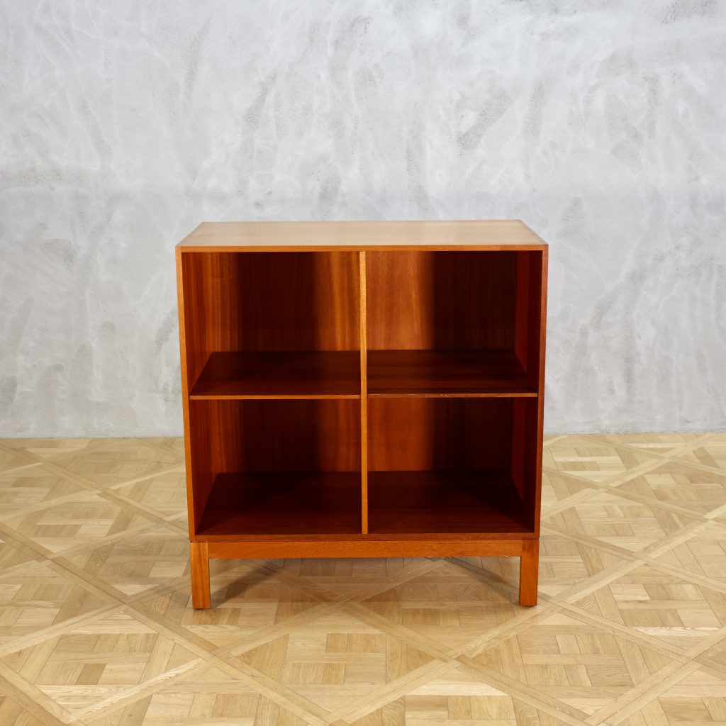 Christian Hvidt Book Cabinet Mahogany - MOTO FURNITURE 北欧家具 
