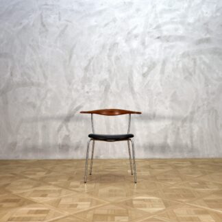 Hans J. Wegner PP701 Teak