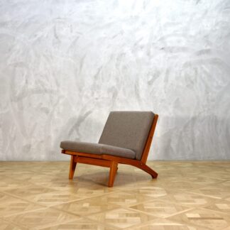 Hans J. Wegner GE370 teak