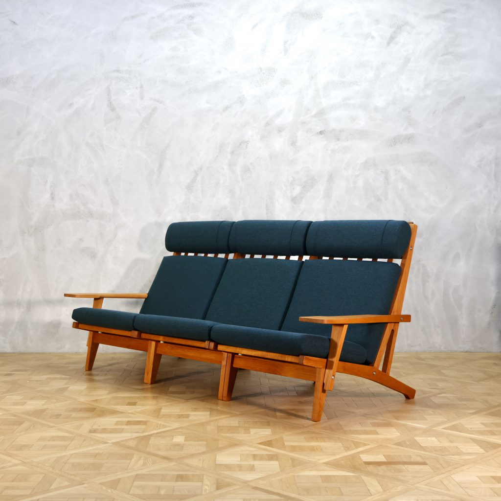 Hans J. Wegner GE375 Sofa Ottoman Set Teak - MOTO FURNITURE 北欧
